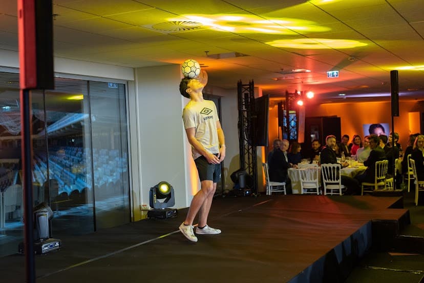 Freestyle Football Action